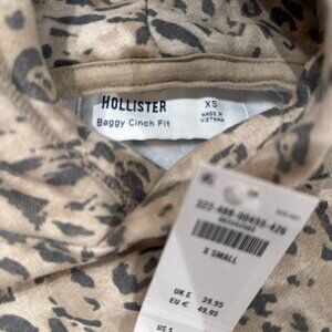 Hollister leopard hoodie